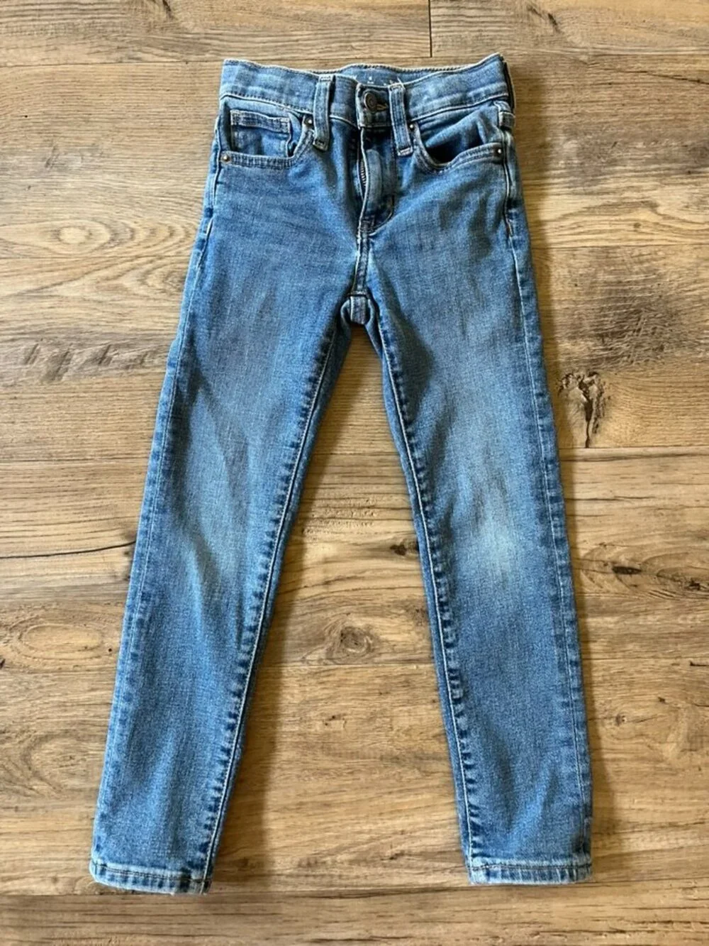 Old Navy 360° Stretch Slim Jeans – Size 6 – Medium Blue Wash